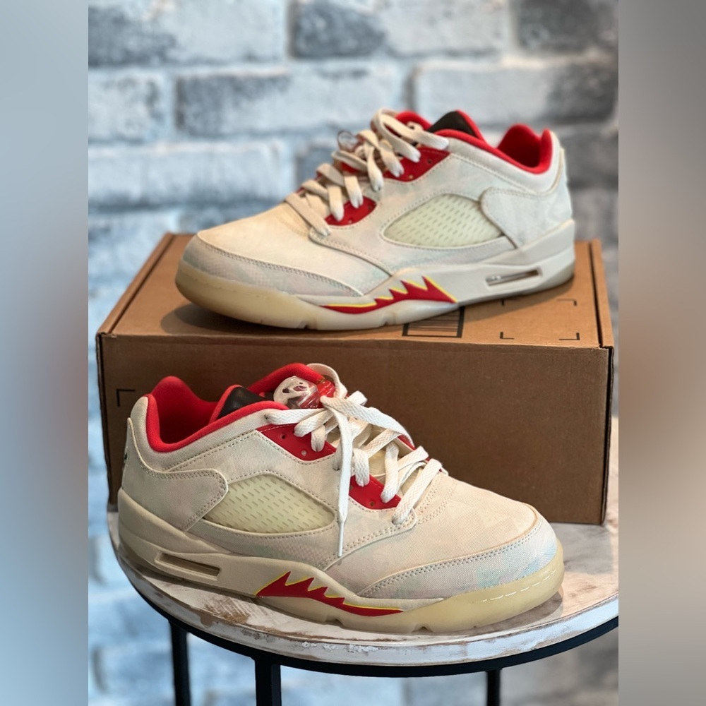 Nike Air Jordan 5 Low Chinese New Year Size 9.